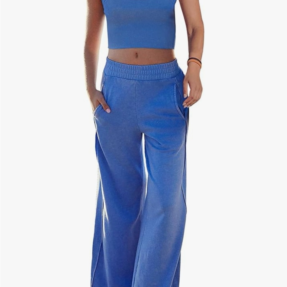 Blue Sleeveless Top and Wide-Leg Pants Set, Sweat Pants and Crop Top